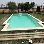 Villa Alboroto *